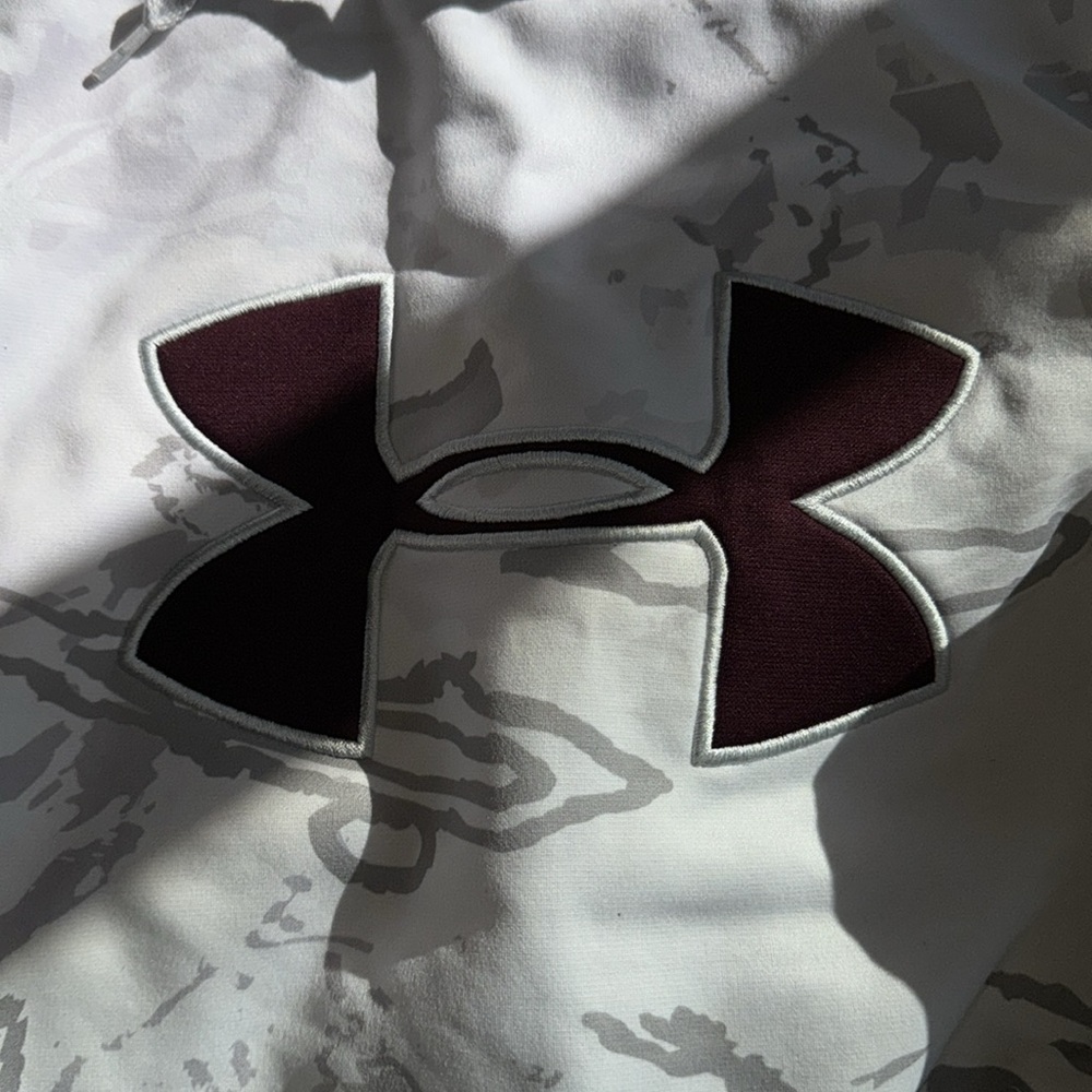 Under Armour white camo hoodie - Picture 3 of 7